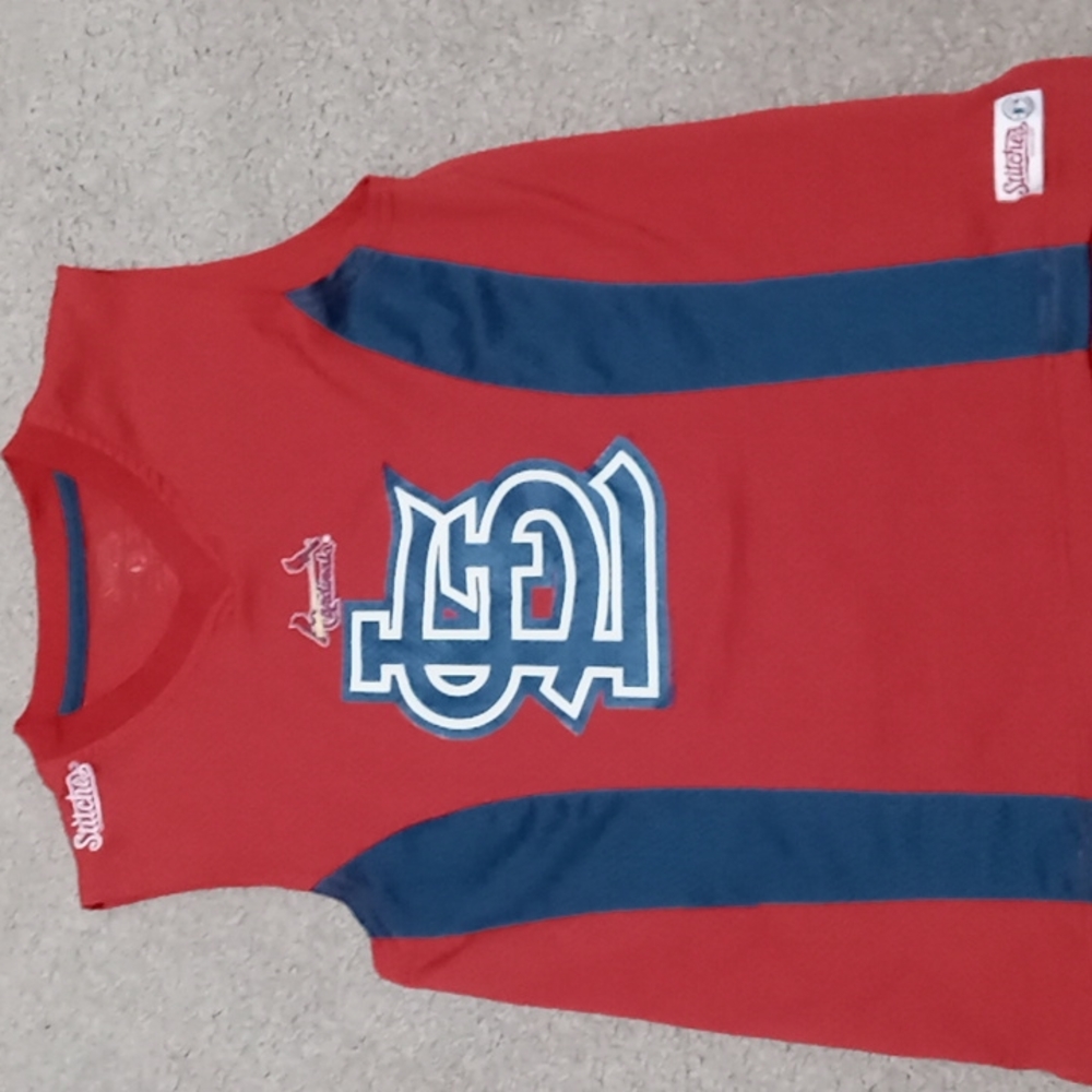 St. Louis Cardinals Sleeveless top. Sz Women's Small